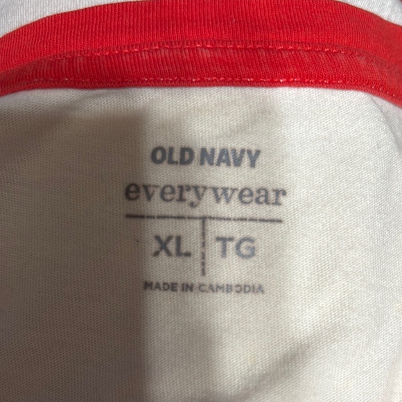 Old Navy Cuba t shirt - Picture 2 of 2